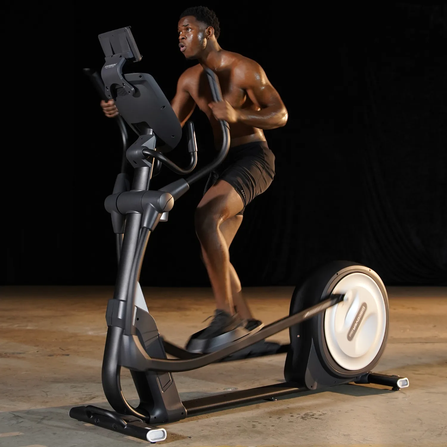Harison Discover HR-E3620 Commercial Elliptical Machine