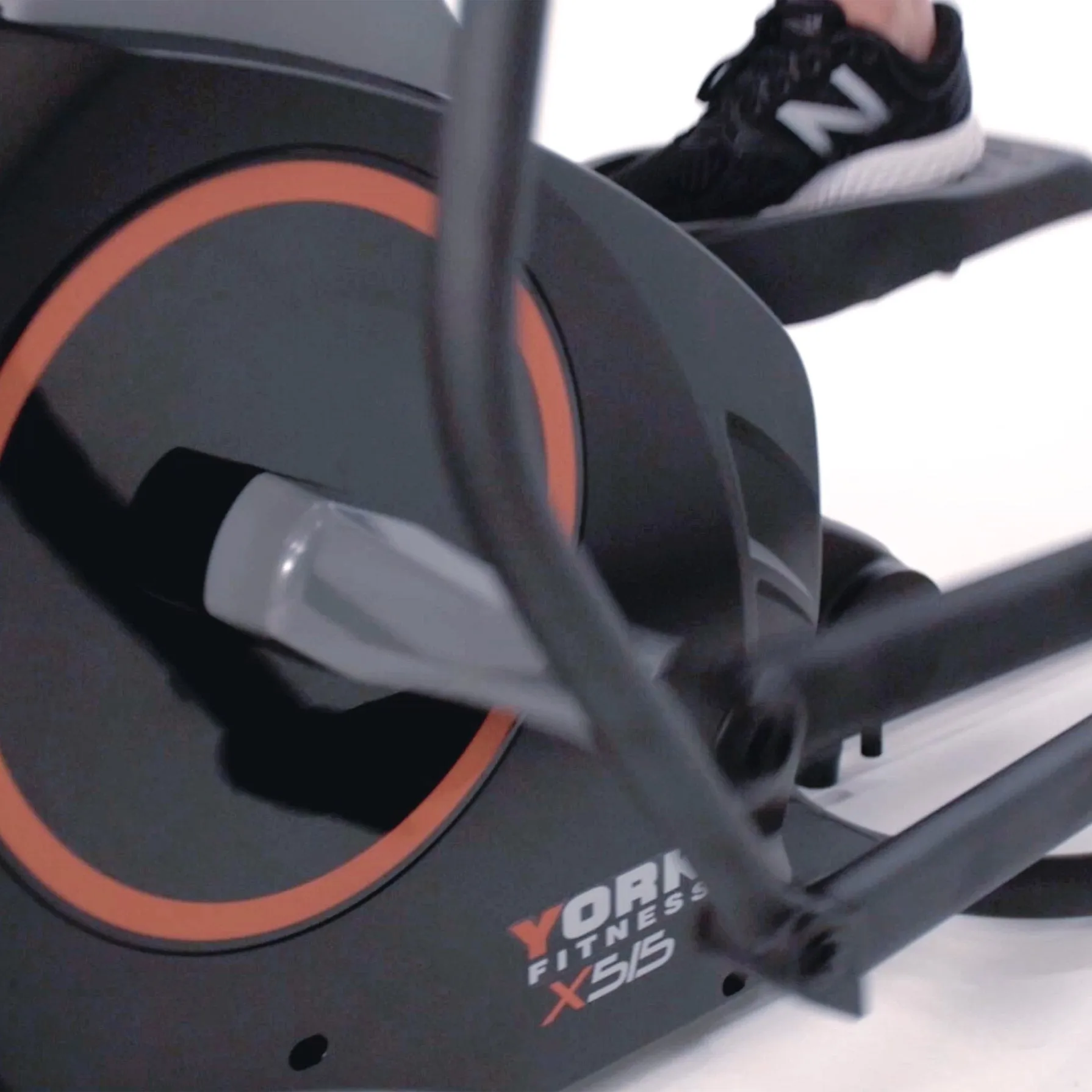 York X515 Cross Trainer